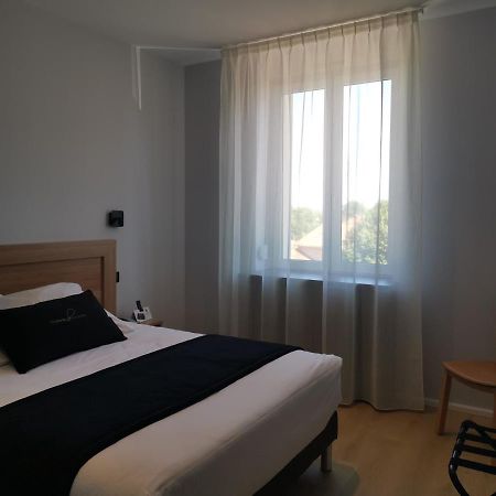 Chazelles-sur-Lyon Chateau Blanchard מראה חיצוני תמונה